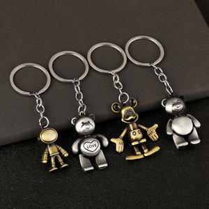 Популярные 3D фигурки Yujiantongs, милый и жестокий медведь Микки Маус, брелок астронавт, металлический автомобиль из мультфильма - Product Image 1