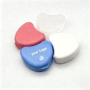 Support de fil dentaire en forme de cœur pour l'hygiène bucco-dentaire, étui compact en acrylique avec miroir, essentiel pour les voyages, format poche, marque OEM - Product Image 1