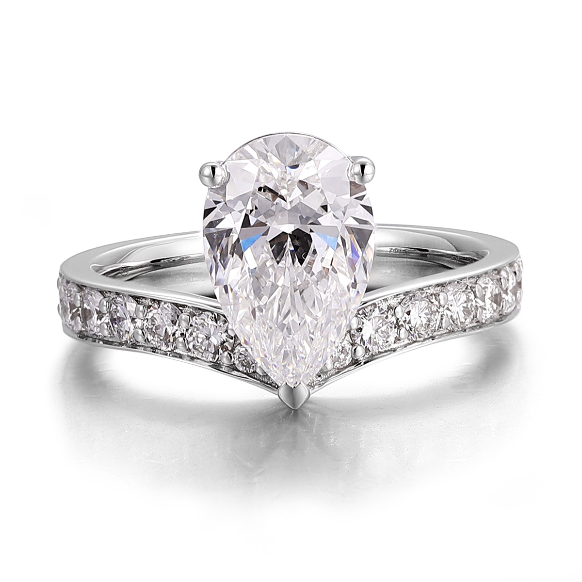 แหวนเพชรแล็บทองคำแท้ 18K