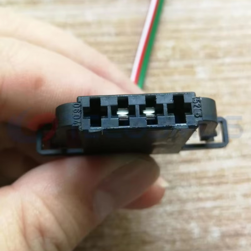 Car Connector for Volkswagen for Volkswagen Clutch Switch Plug 6N0972704D 4pin CT4-0118M-1