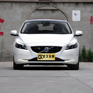Voiture d'occasion essence <span class=keywords><strong>Volvo</strong></span> <span class=keywords><strong>V40</strong></span> 2026 de Chine, compacte et élégante, à <span class=keywords><strong>vendre</strong></span>, livraison mondiale - Product Image 2