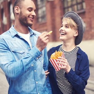 Boîtes en papier pour frites, pliables, personnalisées, avec pelliculage mat, ouverture supérieure, pour la restauration rapide, vente en gros - Product Image 5