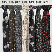 Écharpe en mousseline de soie de perles imprimées fines respirantes vente en gros Hijab sax de luxe uni Hijab écharpe musulmane