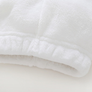 Venta al por Mayor en Línea de Ropa Infantil de Boutique, Lindos Conjuntos de Pijamas de Franela de Invierno de 3 Piezas para Bebé - Product Image 4