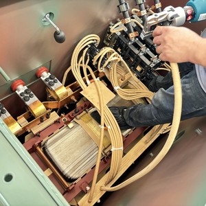 Трехфазный электрический трансформатор для наружной установки 112.5 кВА с предохранителями Bay O Net, 112 кВА, 112.5 кВА, 225 кВА R для устойчивой энергоснабжения - Product Image 6