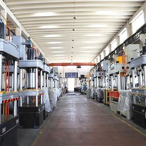 Prensa Hidráulica de 315 Toneladas para Fabricación de Tapas de Alcantarilla de Resina Termoformada (SMC) - Product Image 6