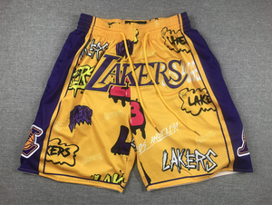 Short de basket-ball brodé Graffiti de haute qualité à séchage rapide et respirant avec poche pour vêtements de sport - Product Image 3