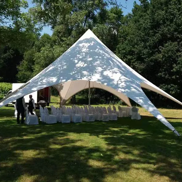 Легко устанавливаемый шатер небольшого размера на 20 человек для свадьбы