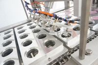 Machine automatique de remplissage et de scellage de gobelets à glaçons à 4 voies pour l'emballage de gobelets en plastique 2026