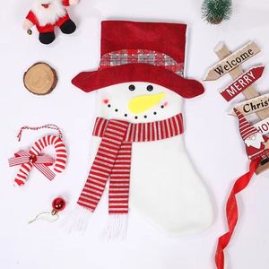 Chaussettes de Noël, Père Noël, Bonhommes de neige, Bonbons, Sacs cadeaux, Fibre de polyester, Doux, Écologique - Product Image 3