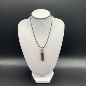 बहु सामग्री उपलब्ध बुलेट बिंदु क्रिस्टल हार लटकन हेक्सागोनल प्राकृतिक पत्थर लटकन क्रिस्टल बिंदु लटकन - Product Image 3