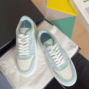 Zapatos Casuales de Mujer, Estilo Walking, Blancos, Personalizados, de Lujo, Alexandra Street Media, con Luces, de Cuero Genuino, a la Moda, Ligeros - Product Image 3