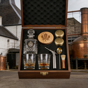 Kit de Coctelería de Madera Premium - Diseño Inspirado en el Whisky Escocés y Ahumador de Whisky - Product Image 6