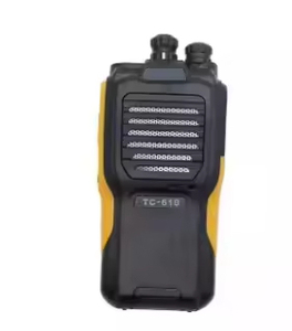 Cho hytera cho <span class=keywords><strong>HYT</strong></span> <span class=keywords><strong>tc610</strong></span> chuyên nghiệp 16CH 5W cầm tay analogue VHF UHF hai chiều Walkie Talkie cho săn bắn ngoài trời và các sự kiện - Product Image 2