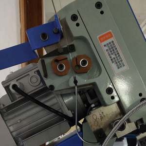 Máquina prensadora de cinta de cobre de alta potencia Nueva máquina remachadora de correa de cobre de alimentación de motor paso a paso - Product Image 4