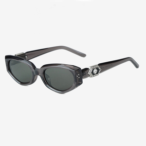 Kacamata Hitam Wanita Korea Versi TR90 Serbaguna Polarisasi Diamond Cat-eye, Stylish, Anti UV, Transparan - Product Image 5