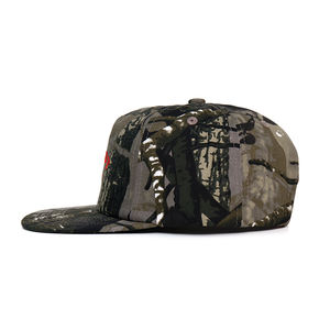 مصنع قبعات بالجملة، قبعات مسطحة بخمسة ألواح مع شعار مطرز مخصص، قبعات رجالية عالية الجودة بنمط التمويه - Product Image 3