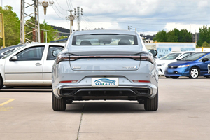 2024 en stock Fabriqué en Chine Geely Préface L Offre Spéciale berline 5 places berlines de luxe avec technologie avancée à vendre - Product Image 3