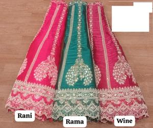 Hermoso conjunto de Lehenga de boda en Net Georgette Ideal para novia o invitado con intrincado bordado Zari y detalles de lentejuelas - Product Image 2