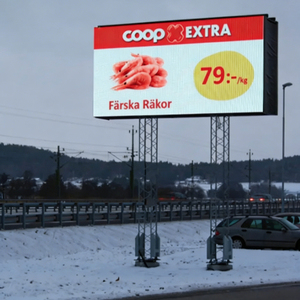 Pantalla LED Impermeable de Gran Tamaño para Centros Comerciales, Pantalla LED Vertical de Gran Formato para Publicidad en Carreteras - Product Image 3