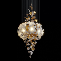 Fleur en céramique personnalisée de luxe longue lampe suspendue lustre en cuivre projet d'éclairage de salle à manger d'escalier de villa