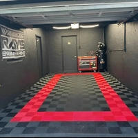 Hochbelastbare 10-Tonnen Wasserfeste Ineinandergreifende Kunststoff-Bodenplatten Modulare Gittermatte mit Modernem Design für Autodetailing