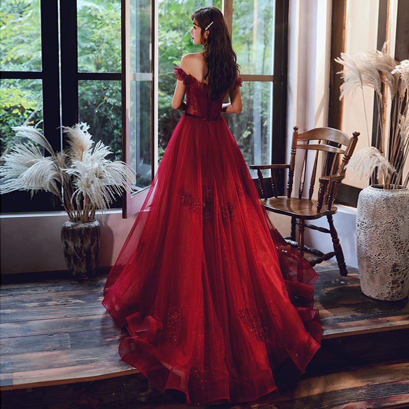 Elegant Wedding Dress Maroon Durable Stylish Designs