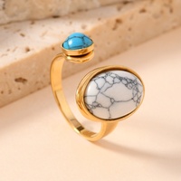 Bague élégante en turquoise croisée avec pierres précieuses ovales Bijoux en acier inoxydable à la mode avec placage à l'or
