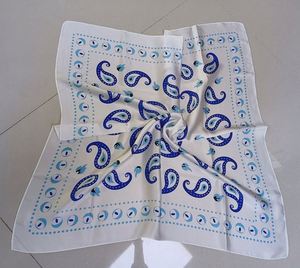 Bandana carré en soie satinée pour homme, 55x55cm (22''x22''), avec logo personnalisé imprimé, foulard en soie pour cheveux - Product Image 5