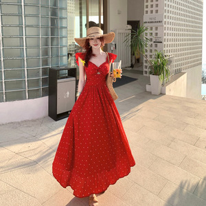 Abito lungo vintage da donna a pois con maniche corte arricciate e taglio a torsione, ideale per le vacanze estive - Product Image 4