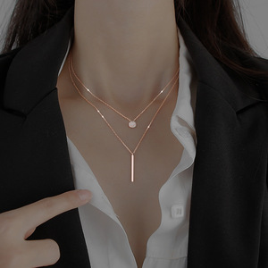 Collar de doble capa con colgante geométrico de tira larga y redondo brillante, estilo sencillo y moderno, para mujer - Product Image 2