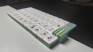 Set Mahjong Americano di Design Costiero, 160 Tessere con Stampe di Vita Marina, Acrilico a 4 Strati, Regalo di Lusso NMJL - Product Image 2