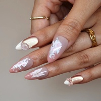 Ongles en acrylique à pression avec motifs papillon, nœud, rose et perle peints à la main, forme amande, personnalisables pour la vie quotidienne et les mariages