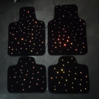 Nouveau tapis de sol convexe ciel étoilé, best-seller, compatible avec tous les modèles de véhicules, effets lumineux étoilés clignotants contrôlés par application