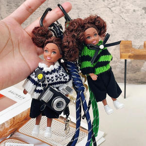 Vente en gros sac poupée suspendue Corée du Sud haut de gamme sens mignon dessin animé poupée porte-clés cheveux bouclés <span class=keywords><strong>noir</strong></span> fille cartable pendentif - Product Image 2