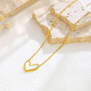 PFT Collar de Corazón Torcido Negro de Diseño de Lujo Ligero y Exclusivo, Chapado en Oro de 18K, de Acero Inoxidable, Conjunto de Joyería de Moda que Realza el Temperamento - Product Image 6