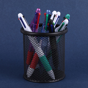 Stylos à bille en gros pour l'école et le bureau, stylos à bille en plastique blanc les moins chers, encre 4 couleurs, avec impression de logo personnalisé - Product Image 5