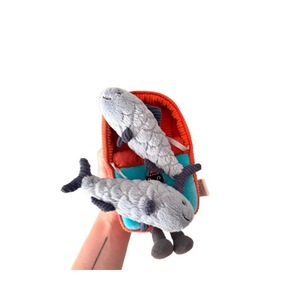 PLAYPOP Versión Alta Estilo JC Peluche de Sardinas Amuseable con Base Ponderada Desmontable, Textura de Pana, Regalo Boutique - Product Image 5