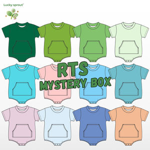 Vente en gros RTS Nouveau-né Boîte surprise Vêtements pour bébé Col rond Haute qualité Coton uni personnalisé Unisexe Combinaison bébé avec poche - Product Image 1