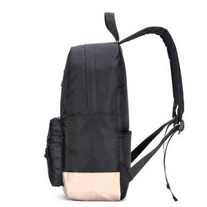 Mochila Multifuncional Personalizada de Poliéster para Hombre, Económica, para Negocios, Escuela, Portátil, con Puerto de Carga USB - Product Image 4