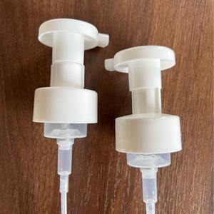 <span class=keywords><strong>Pompe</strong></span> à <span class=keywords><strong>mousse</strong></span> en gros, tête de <span class=keywords><strong>pompe</strong></span> à pression en plastique personnalisée, <span class=keywords><strong>pompe</strong></span> à ressort pour distributeur de savon - Product Image 4