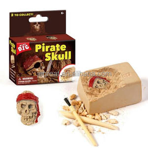 Nuevo Kit de Juguetes de Excavación, Set de Arqueología, Excava un Esqueleto de Calavera Pirata - Product Image 1