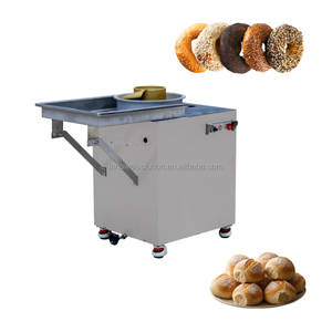 เครื่องทำขนมปังนม เครื่องรีดแป้งบริช เครื่องขึ้นรูปเบอร์ลีนเนอร์ เครื่องปั้นแป้งซินนามอนโรล สำหรับการผลิตอาหาร - Product Image 3
