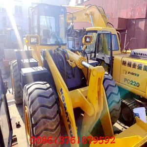 Chargeuse sur pneus Komatsu WA470 d'occasion de 8 tonnes, chargeuse de grumes, chargeuse tracteur, en provenance de Chine - Product Image 6