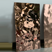 Panneau mural, panneau de plafond 3D, acier inoxydable 430 316 304 201, feuille et plaque en acier inoxydable à effet miroir et à ondulations d'eau