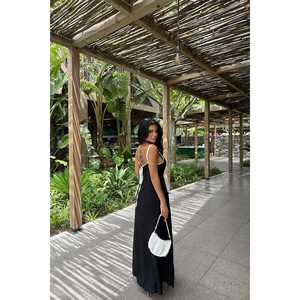 Robe longue noire sans bretelles à col halter, style vintage floral en spandex avec fermeture éclair décorative, taille empire, style romantique et doux pour l'été - Product Image 1