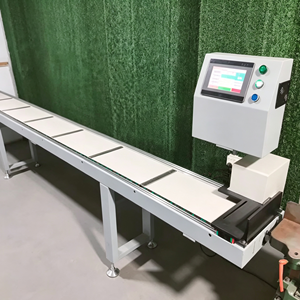 Profilé de porte et fenêtre en aluminium UPVC PVC 3500 mm avec positionnement numérique CNC, écran tactile 7 pouces, 750 W, 380/220 V, garantie 1 an - Product Image 1