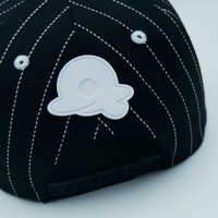 Casquette de baseball pour hommes en coton de haute qualité avec patch brodé et logo en caoutchouc à cinq panneaux
