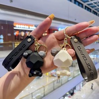 Porte-clés créatif en silicone en forme de petit ours, pendentif pour clés de voiture ou de couple, décoration de sac à dos, anneau porte-clés en plastique