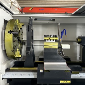 Shenzhong ngang <span class=keywords><strong>CNC</strong></span> <span class=keywords><strong>Lathe</strong></span> với thủy lực 1250mm bốn-hàm <span class=keywords><strong>Chuck</strong></span> ck61125 máy công cụ với độ chính xác cao - Product Image 3